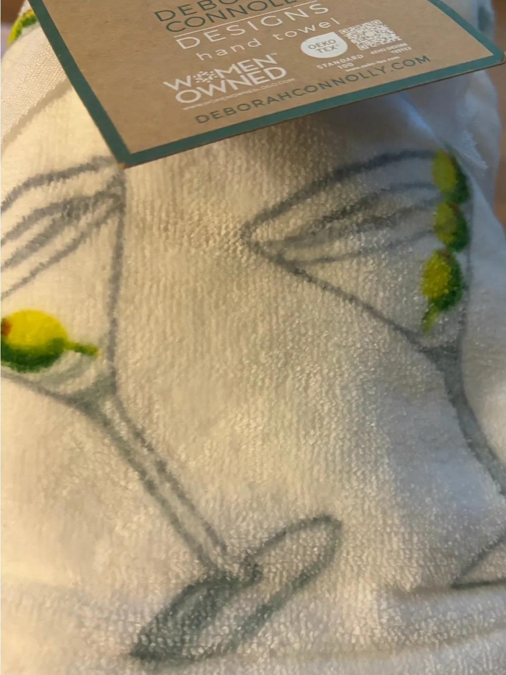NWT pair of Deborah Connolly Designs martini with olives print hand towels